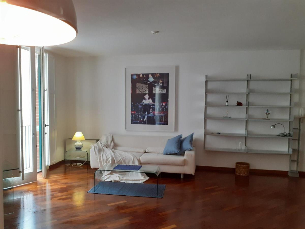 Olimpia Apartment City Center Salernes Extérieur photo