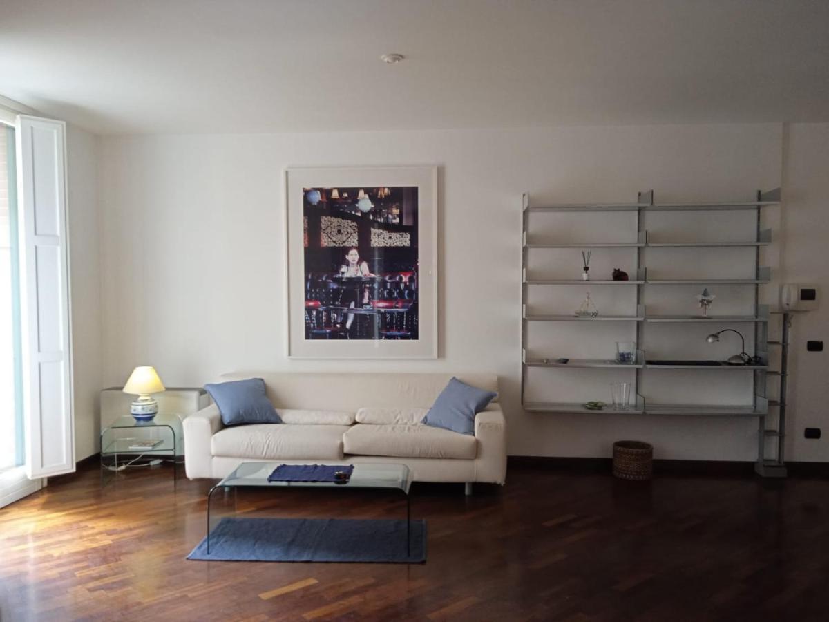 Olimpia Apartment City Center Salernes Extérieur photo